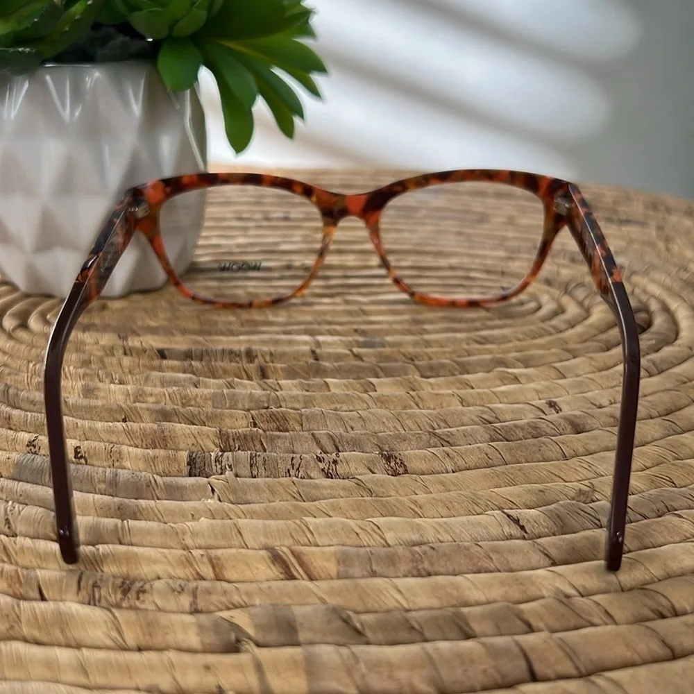 New WOOW Never Out Eyeglasses Modern Tortoise Orange Brown Non- Prescription